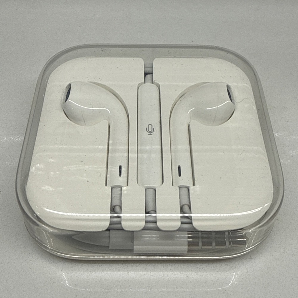 Apple OEM Wired White Ear Buds w/Case iPhone iPad iPod 3.5mm Aux Jack Headphones
